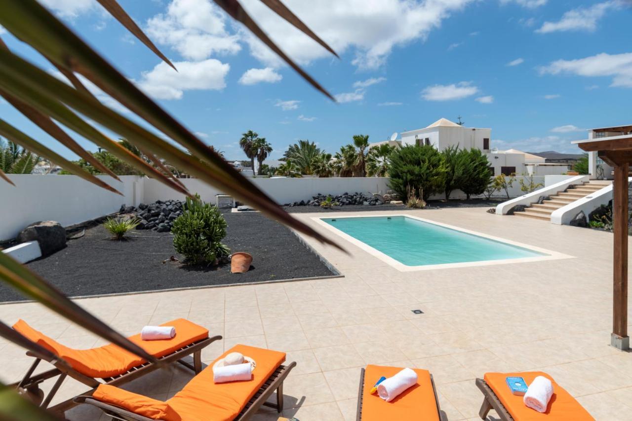 Casa Monicha Apartment กอสตา เตกีสเซ ภายนอก รูปภาพ